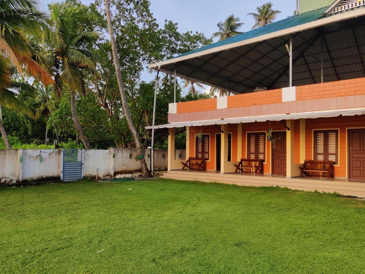 Appartement Wind &Waves à Kollam Extérieur photo